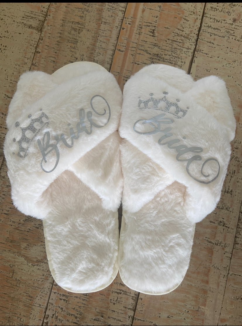 Premium Fluffy Slippers - Team Bride